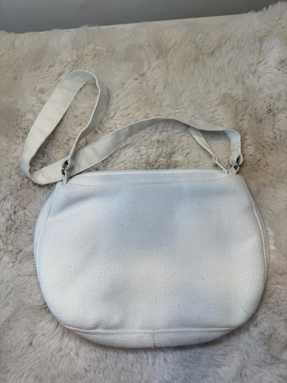 Vintage handmade Y2K White Crossbody Bag with Pink Rose Embroidery cottage core - Picture 5 of 7